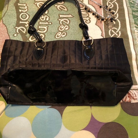 Adrienne Arpel Black Signature Club A Purse - Picture 5 of 14